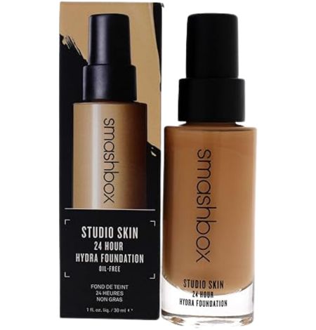 8. Smashbox Studio 24hr Hydra Foundation — Best for warm peach skin